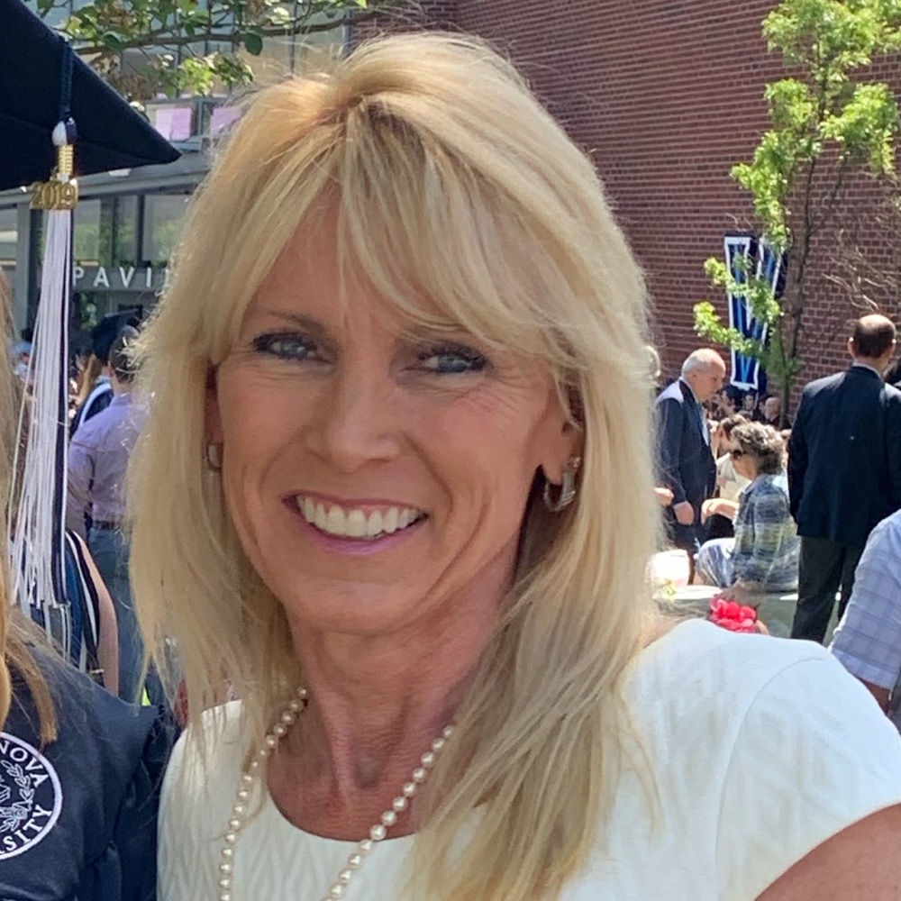 Meet your Posher, Nancy